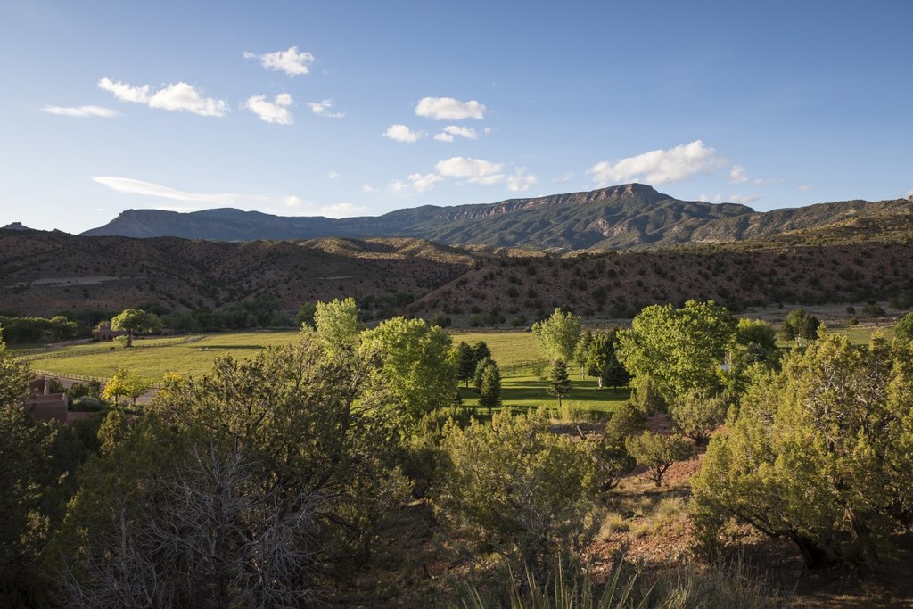 hendricks purchased west creek ranch in 1995 then in later years acquired additional land to assemble the current tract west creek ranch is a place where the earth really opens up to tell its story when you look up | Lamianow.gr