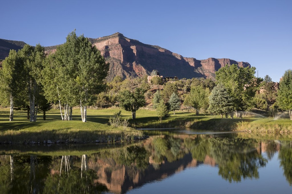 west creek ranch also offers opportunities for hunting mule deer elk mountain lion and bear in addition to a large variety of small game and waterfowl | Lamianow.gr